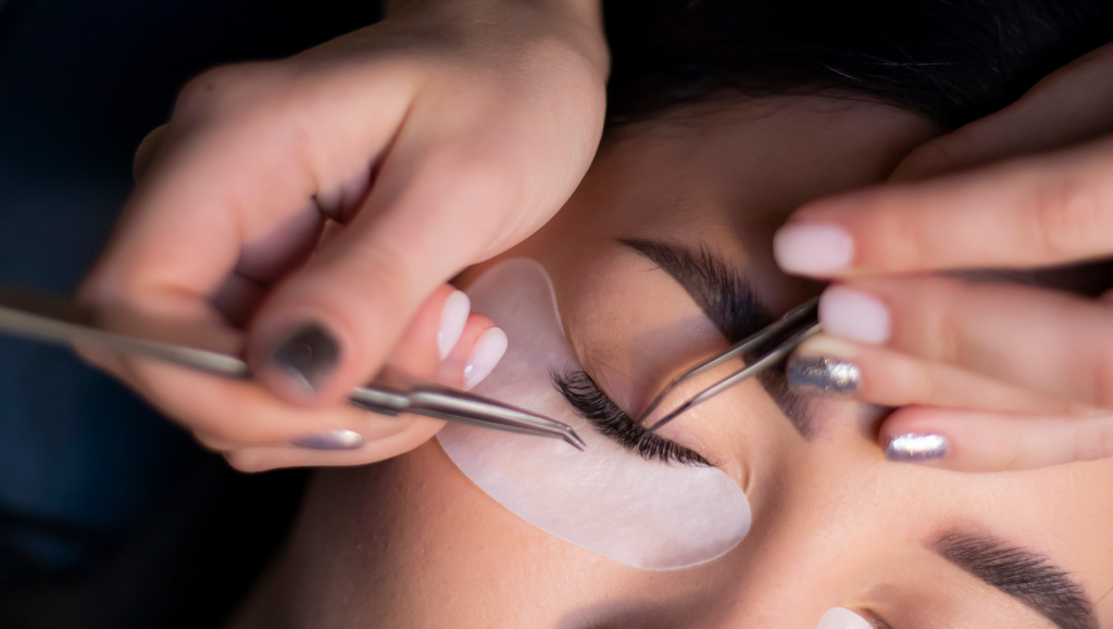 7 Reasons to Choose NZ Lashes as Your Go-To Eyelash Extension Supplier