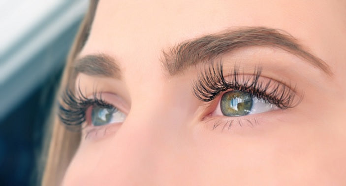 10 Things You Can Do Instead Of Applying Mascara Every Day